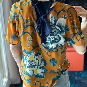 H&M floral blouse with tie in back